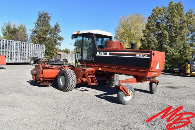 Image of Hesston 8400 equipment image 4
