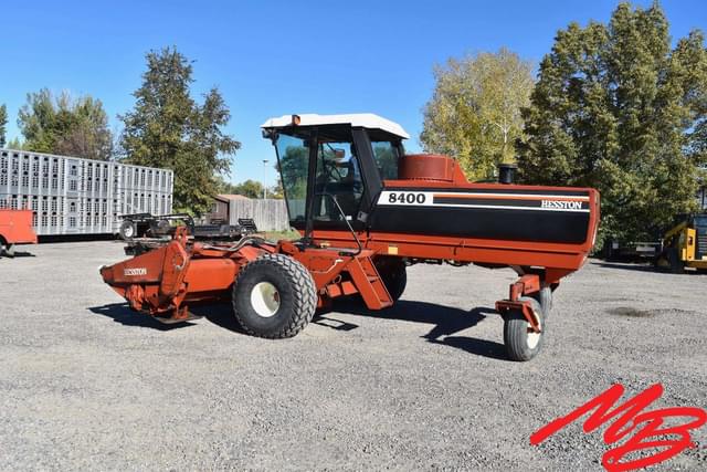 Image of Hesston 8400 equipment image 3