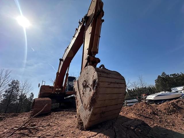 Image of Hitachi EX400LC-3 equipment image 3