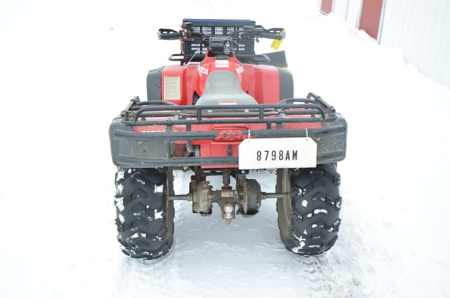 Image of Honda Fourtrax 300 equipment image 1