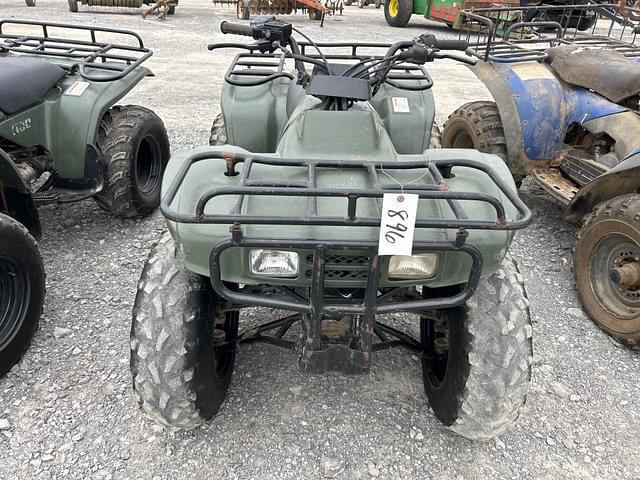 Image of Honda Fourtrax 300 equipment image 1