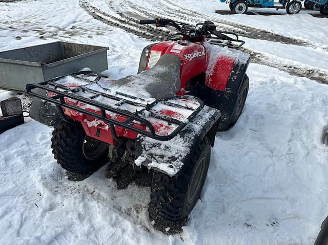 Image of Honda Fourtrax 300 equipment image 3
