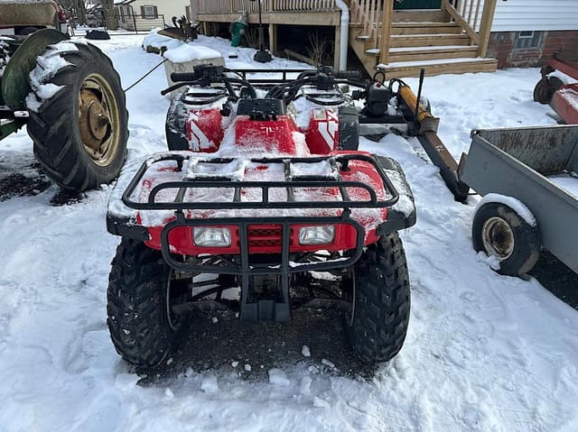 Image of Honda Fourtrax 300 equipment image 1
