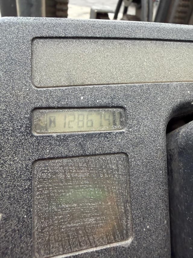 Image of Hyster S60XM equipment image 4