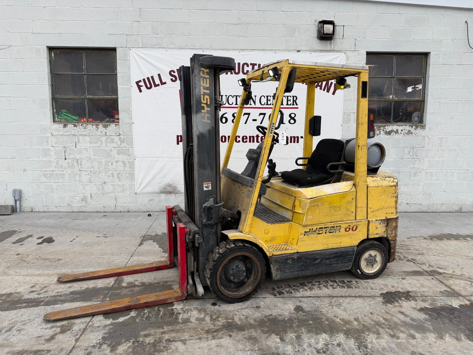 1997 Hyster S60XM Equipment Image0