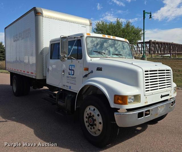 Image of International 4700 equipment image 2