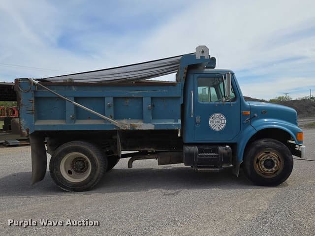 Image of International 4700 equipment image 3