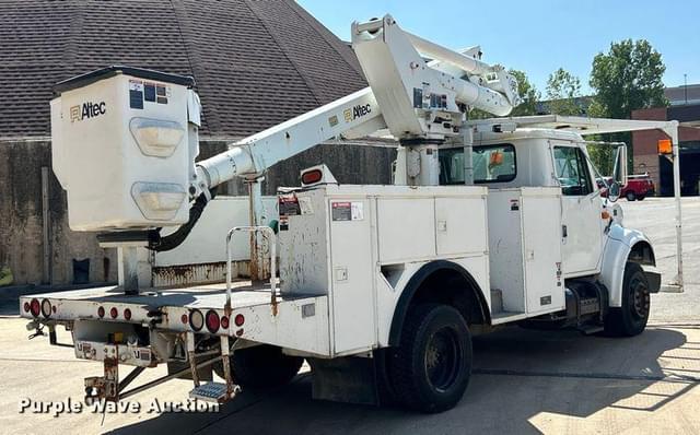 Image of International 4700 equipment image 4