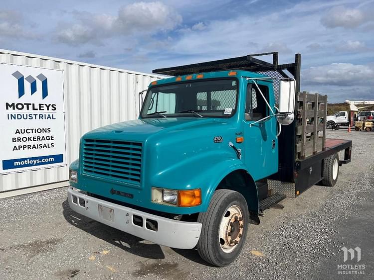 1997 International 4700 Equipment Image0