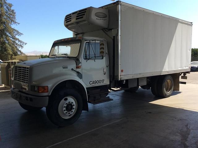 Image of International 4700 equipment image 1
