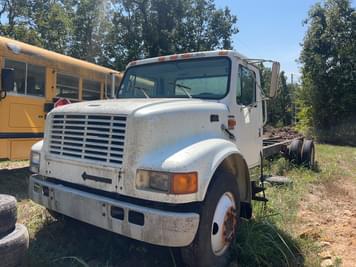 Main image International 4700