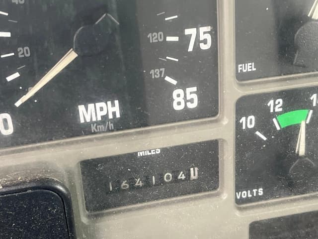 Image of International 4700 equipment image 3