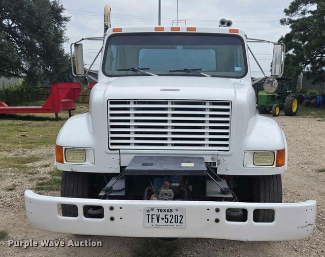 Image of International 4700 equipment image 1
