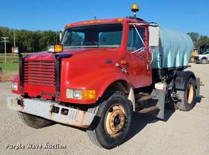 1997 International 4700 Image