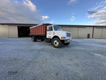 Main image International 4900