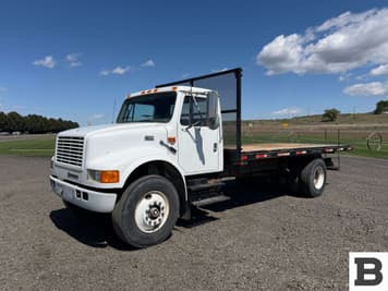 Main image International 4900