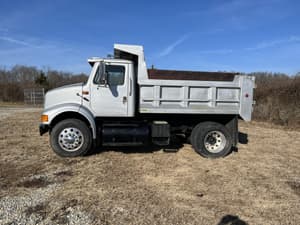 1997 International 8100 Image