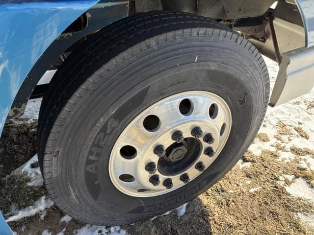 Image of International 9100 equipment image 4