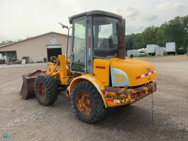 Image of JCB 409B equipment image 3
