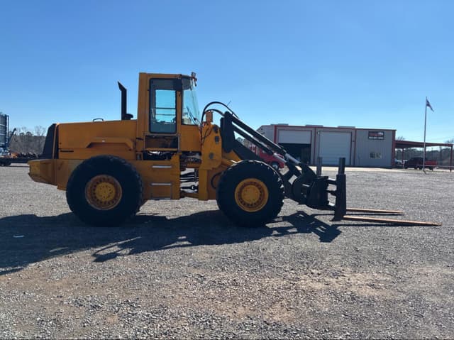 Image of JCB 436B equipment image 3