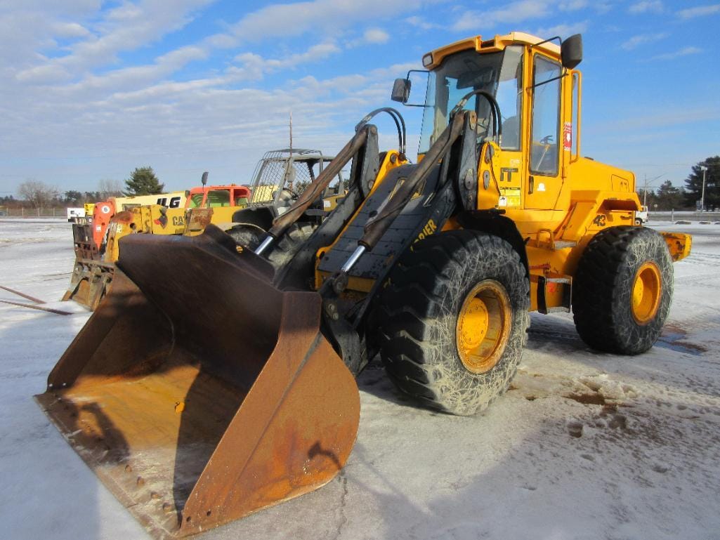 Main image JCB 436B
