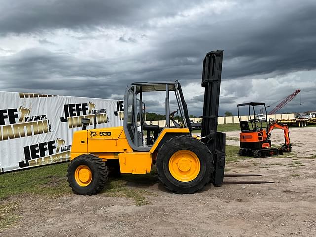 Image of JCB 930 equipment image 3