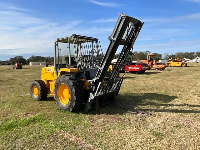 Image of JCB 930 equipment image 2