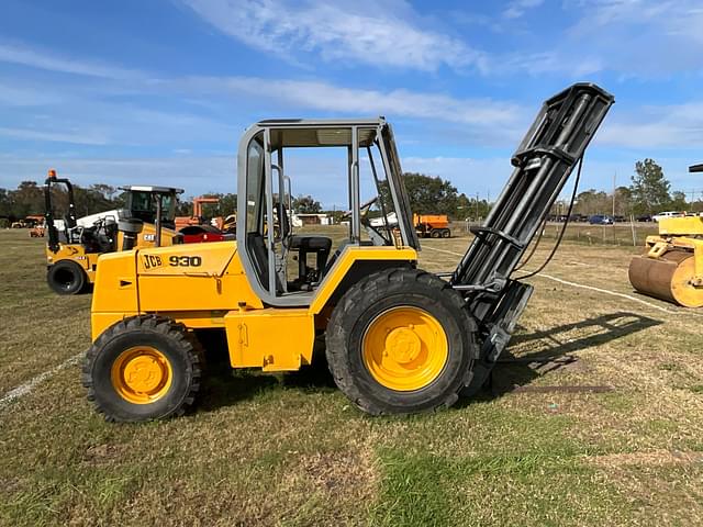 Image of JCB 930 equipment image 3