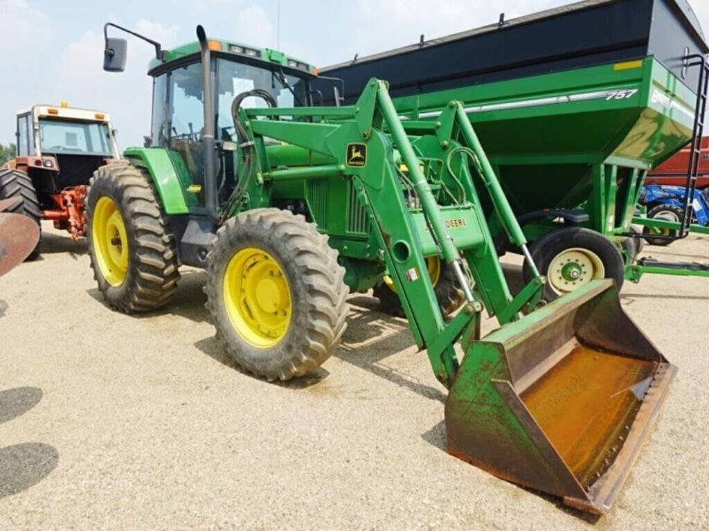 Image of John Deere 7410 Primary image