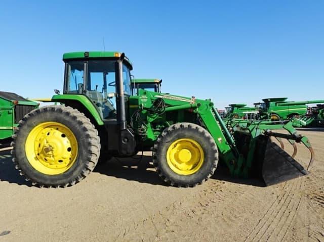 Image of John Deere 7810 equipment image 1