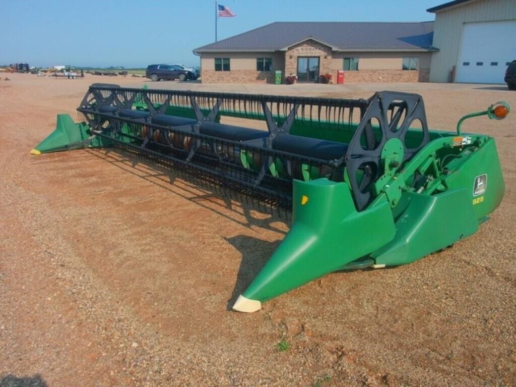 1997 John Deere 925 Equipment Image0