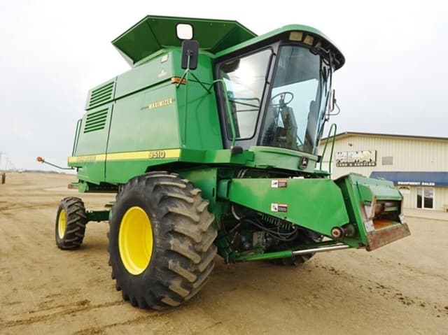 Image of John Deere 9510 equipment image 4