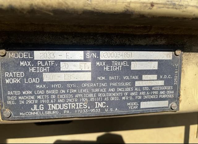 Image of JLG 2033E equipment image 1