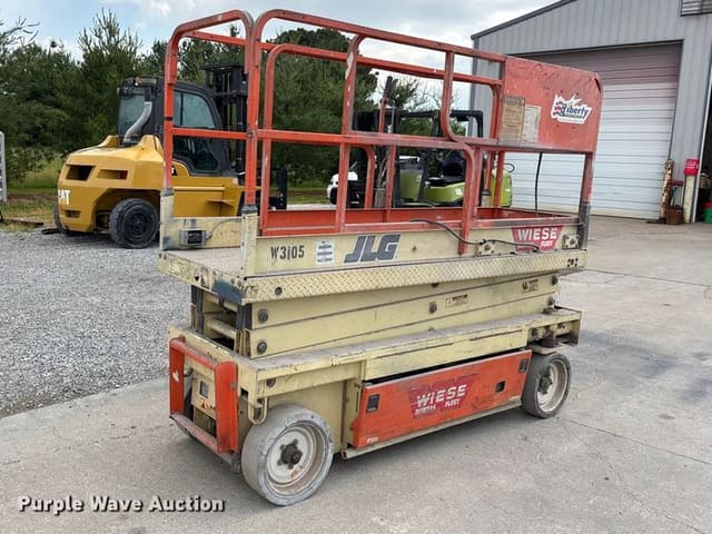 Image of JLG 2033E equipment image 4