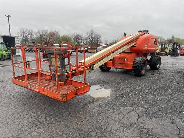 Image of JLG 600S equipment image 1