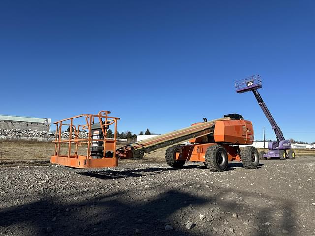 Image of JLG 600S equipment image 1