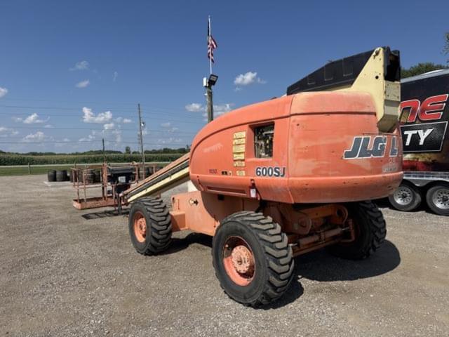 Image of JLG 600S equipment image 2