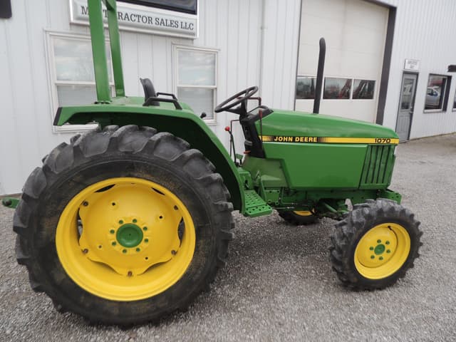 Image of John Deere 1070 equipment image 3