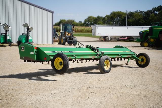 Image of John Deere 120 equipment image 4
