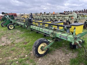 1997 John Deere 1730 Image
