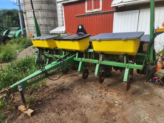 Image of John Deere 1750 equipment image 1