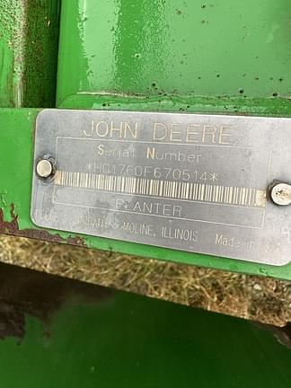 Image of John Deere 1760 equipment image 3