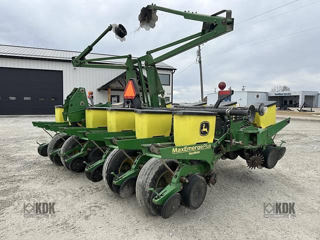 Image of John Deere 1760 equipment image 4