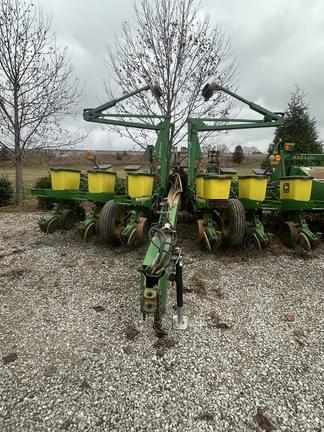 Main image John Deere 1760