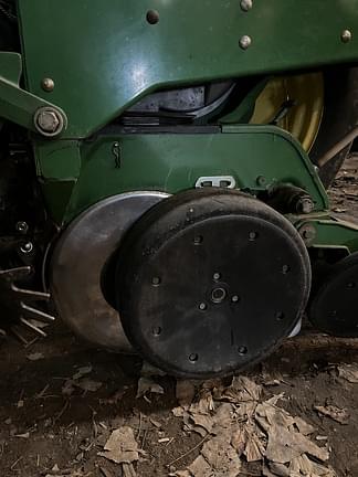 Image of John Deere 1770 equipment image 4