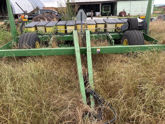 Image of John Deere 1780 equipment image 3