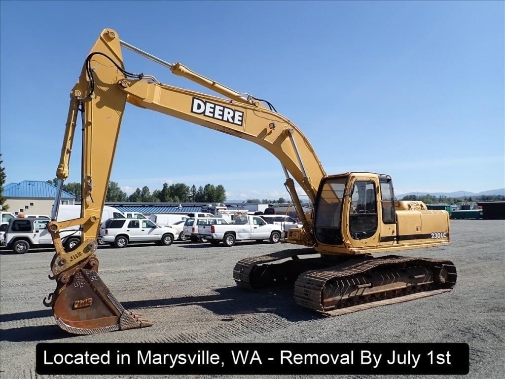 1997 John Deere 230LC Equipment Image0