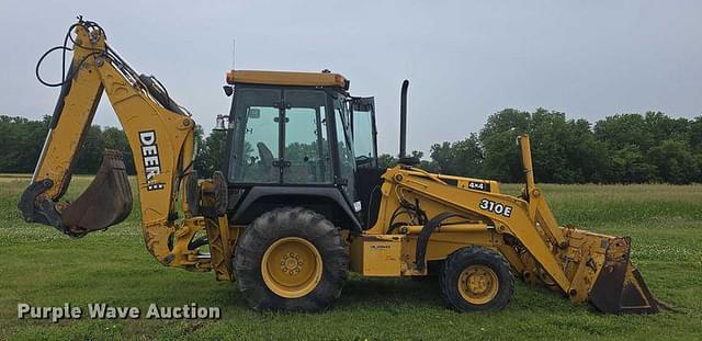 Image of John Deere 310E equipment image 3