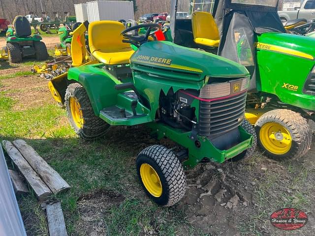 Image of John Deere 345 equipment image 3