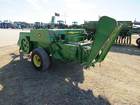 Image of John Deere 348 equipment image 2
